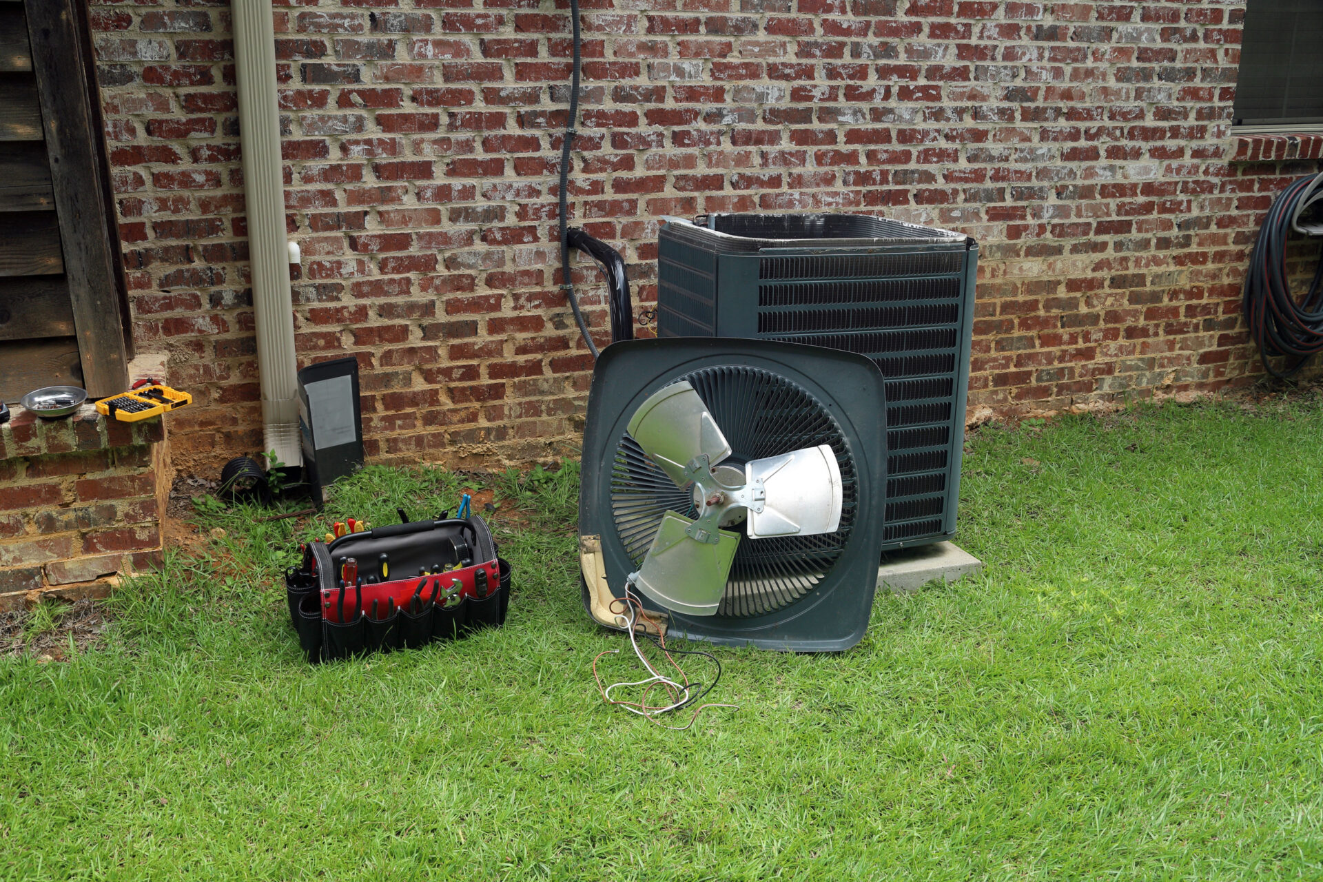 Preparing Your HVAC System for Spring in Texas